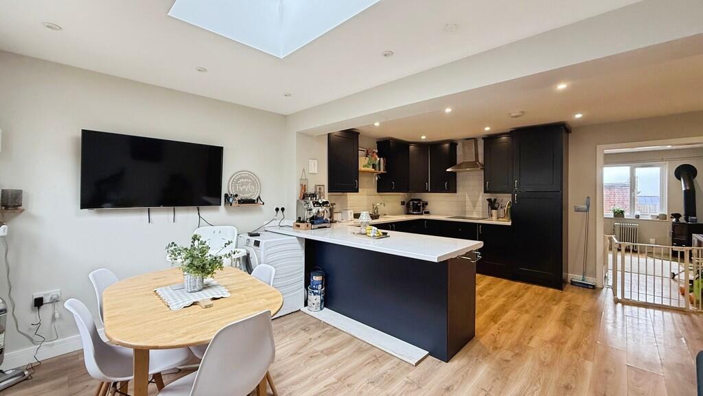 Bremeridge Road, Westbury photo 5