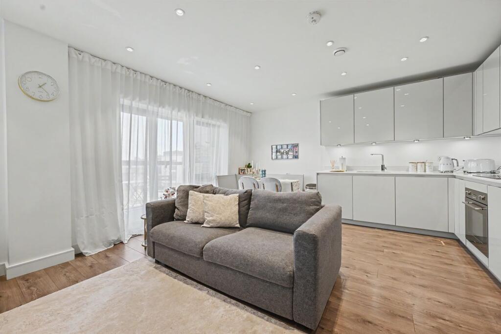 Main image of property: Neasden Lane, London, NW10