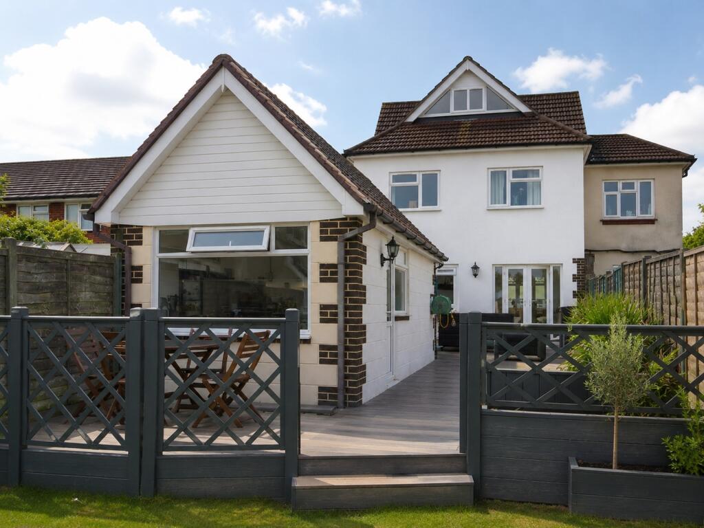 Main image of property: Oak Road- SILVER SUB, Fareham, PO15