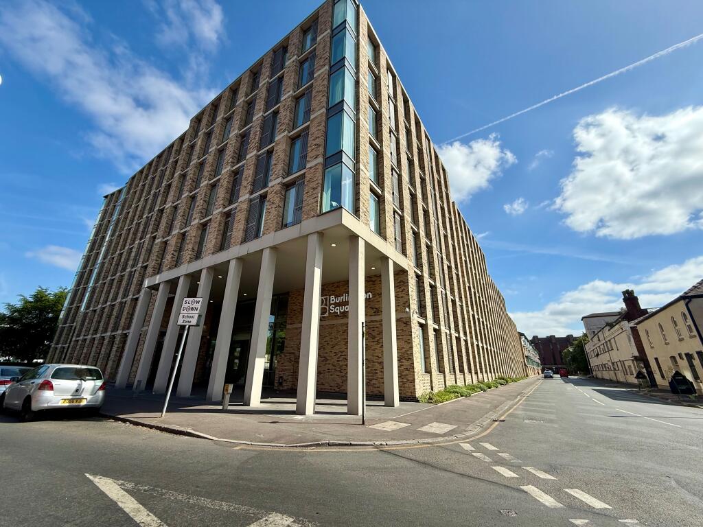 Main image of property: Boundary Lane, Manchester