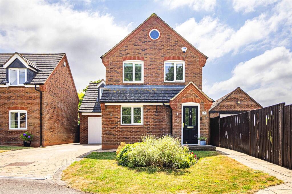 Main image of property: Moor End Lane, Eaton Bray, Bedfordshire, LU6
