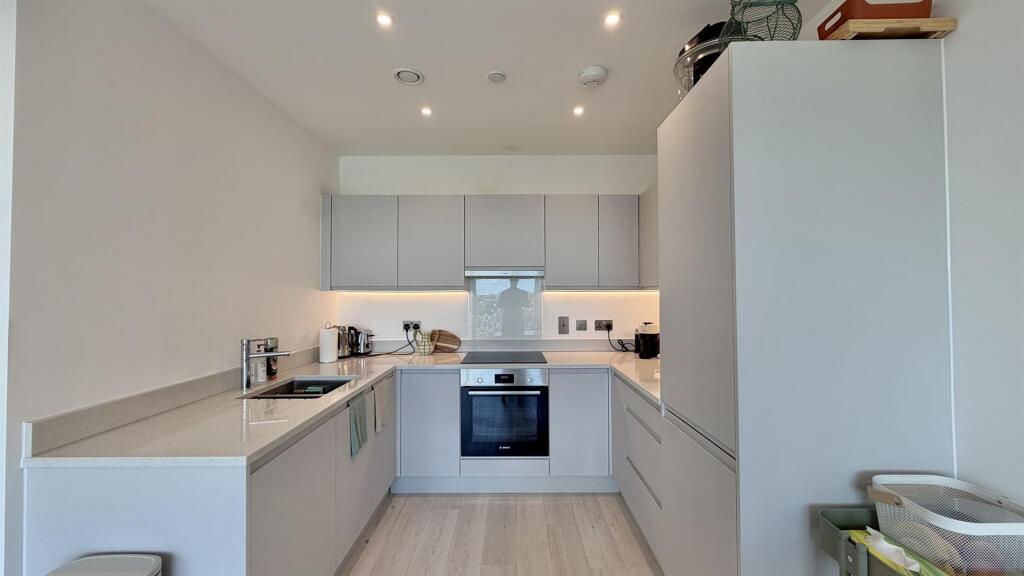 Apartment in London - View 4