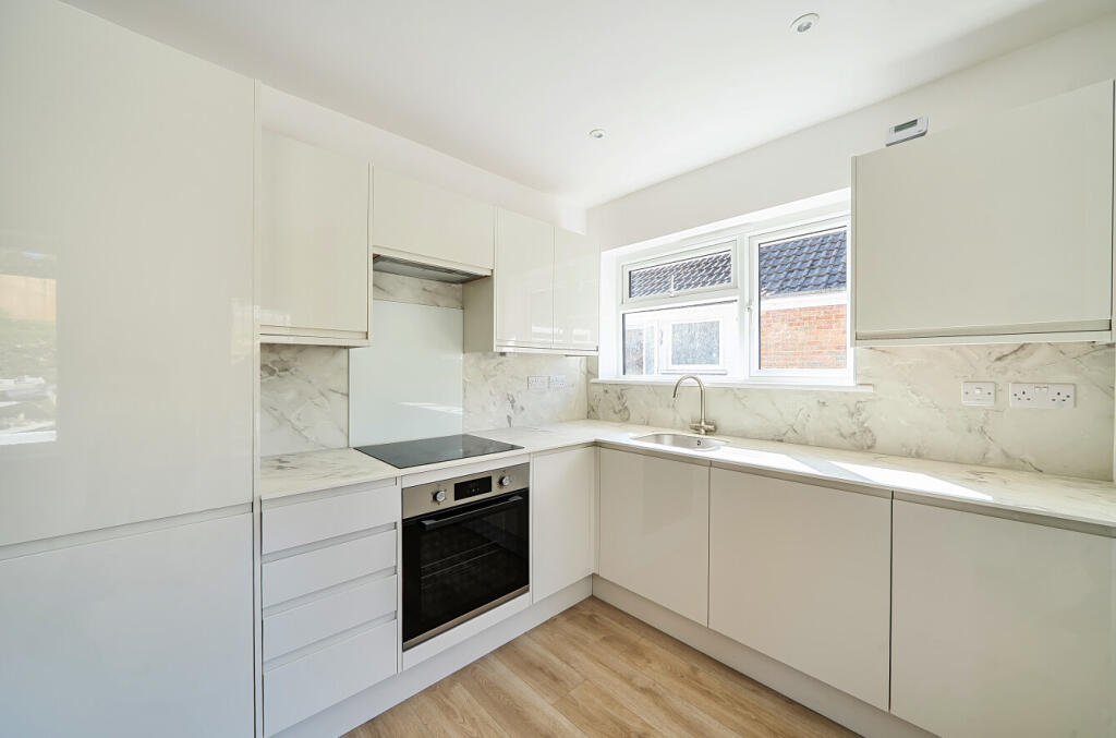 House in Brighton - More