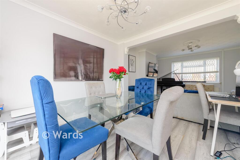 House in London - View 4