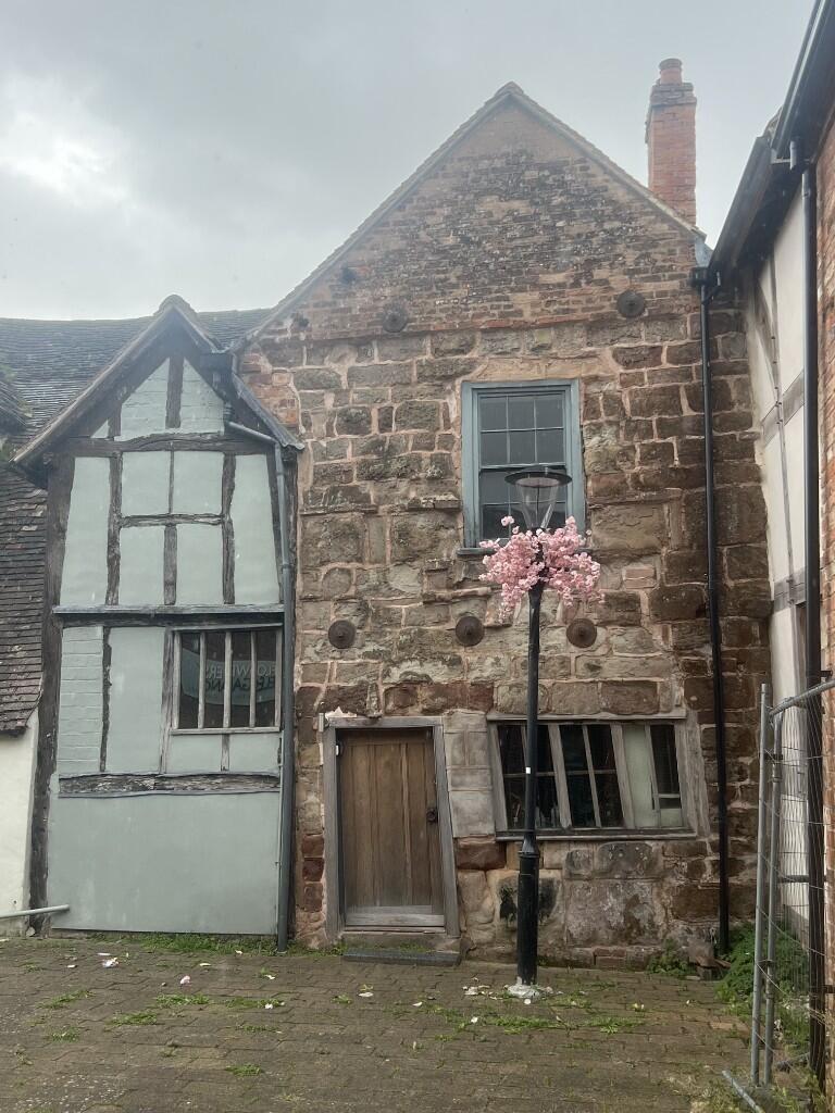 Rear Courtyard