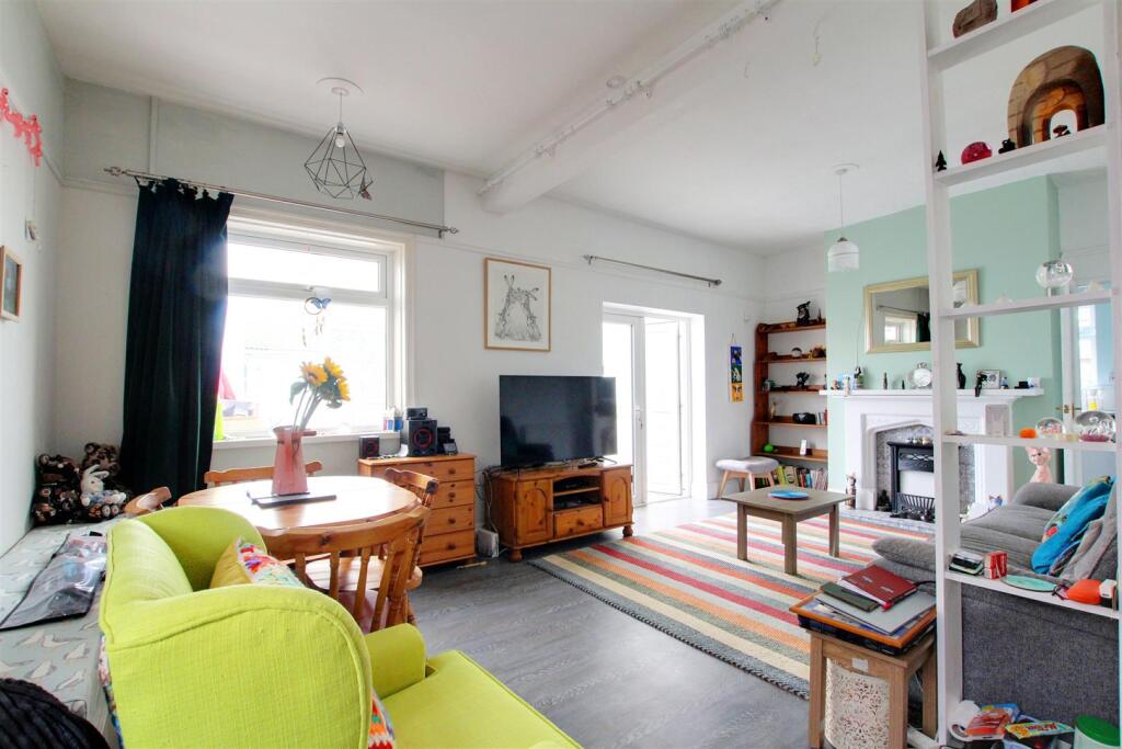 Wellington Avenue, Mablethorpe photo 2