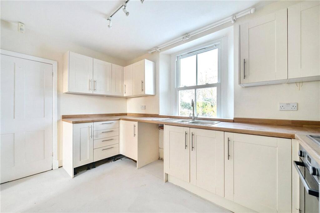 The Street, Marden, Devizes, Wiltshire, SN10 photo 2