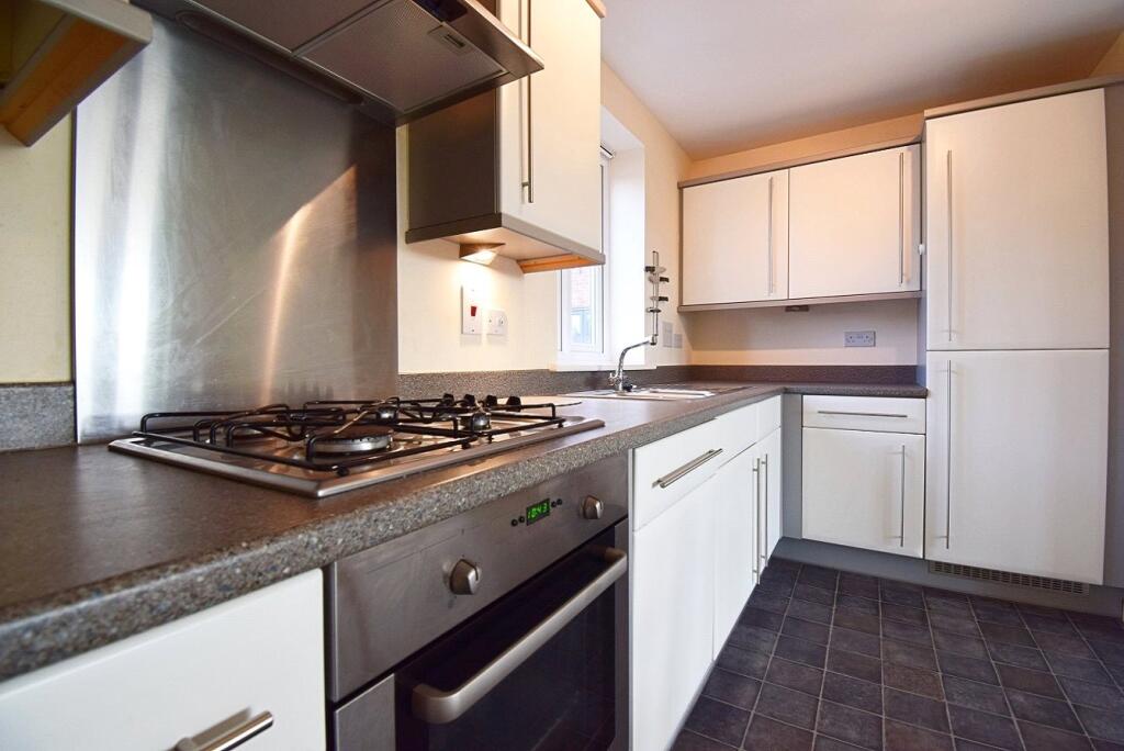 Apartment in Reading - View 3