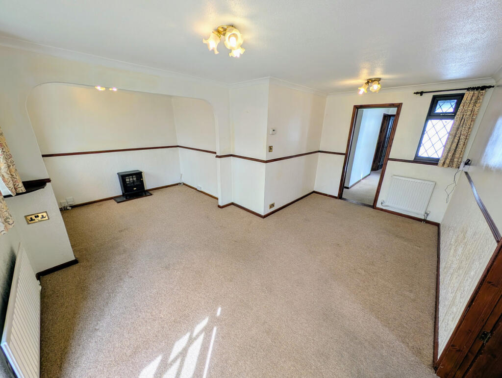 House in Portsmouth - More