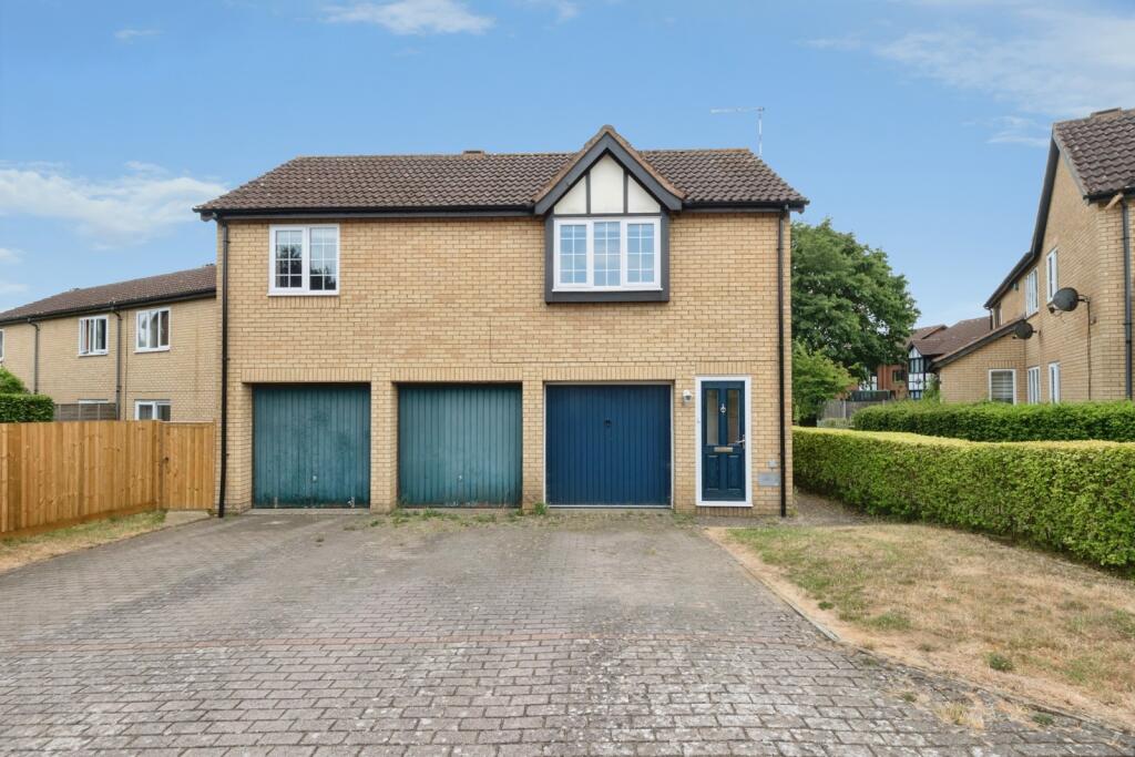 Main image of property: Lullingstone Drive, Bancroft Park, Milton Keynes, Buckinghamshire, MK13