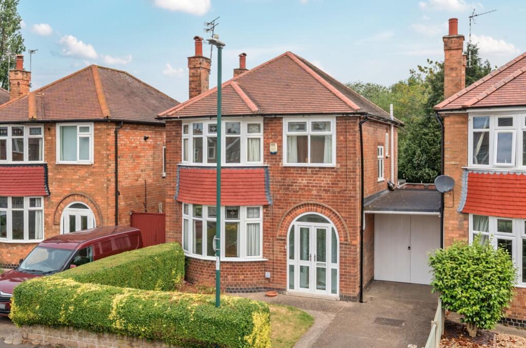 Main image of property: Seaford Avenue, Wollaton, Nottinghamshire, NG8