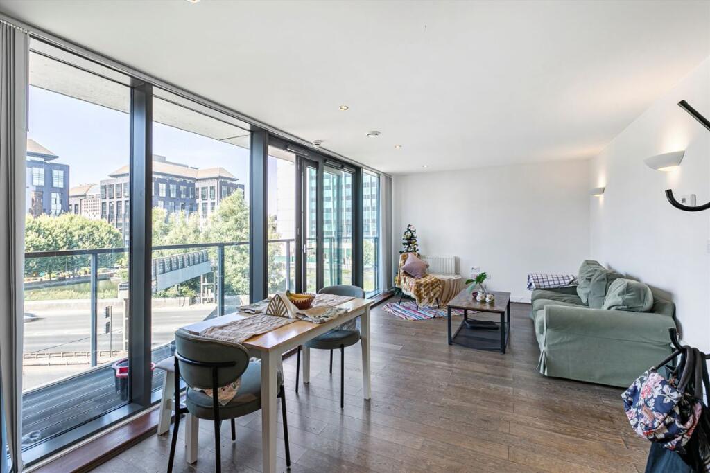 Apartment in London - View 2