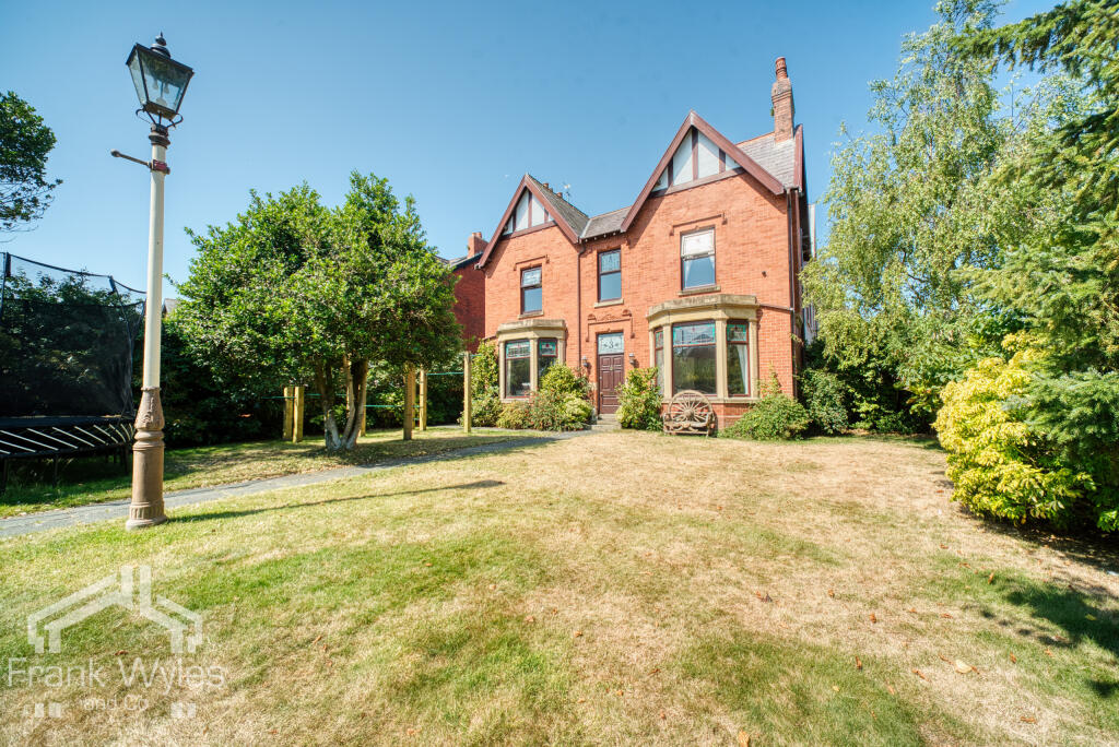 6-bed semi-detached on Ansdell Road South, Lytham St. Annes, Lancashire, £650,000