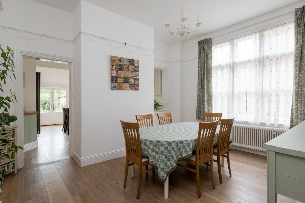 Kimbolton Road, Bedford, MK40 - More