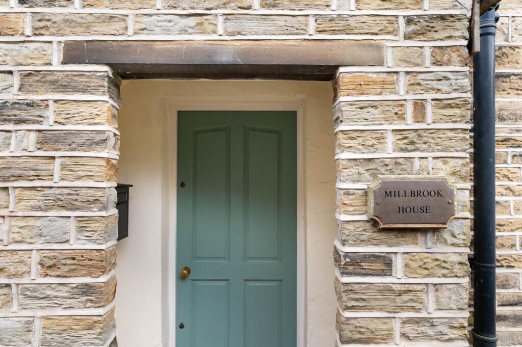 Millbrook House, Bank Street, Jackson Bridge, Holmfirth, HD9 photo 3
