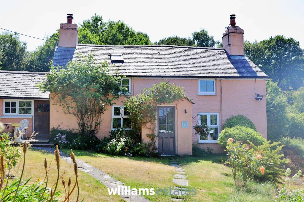 2-bed house on Peniel, Denbigh, LL16, £550,000