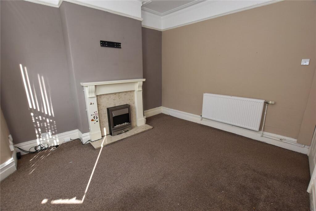 House in Wirral, Liverpool City Region - View 4