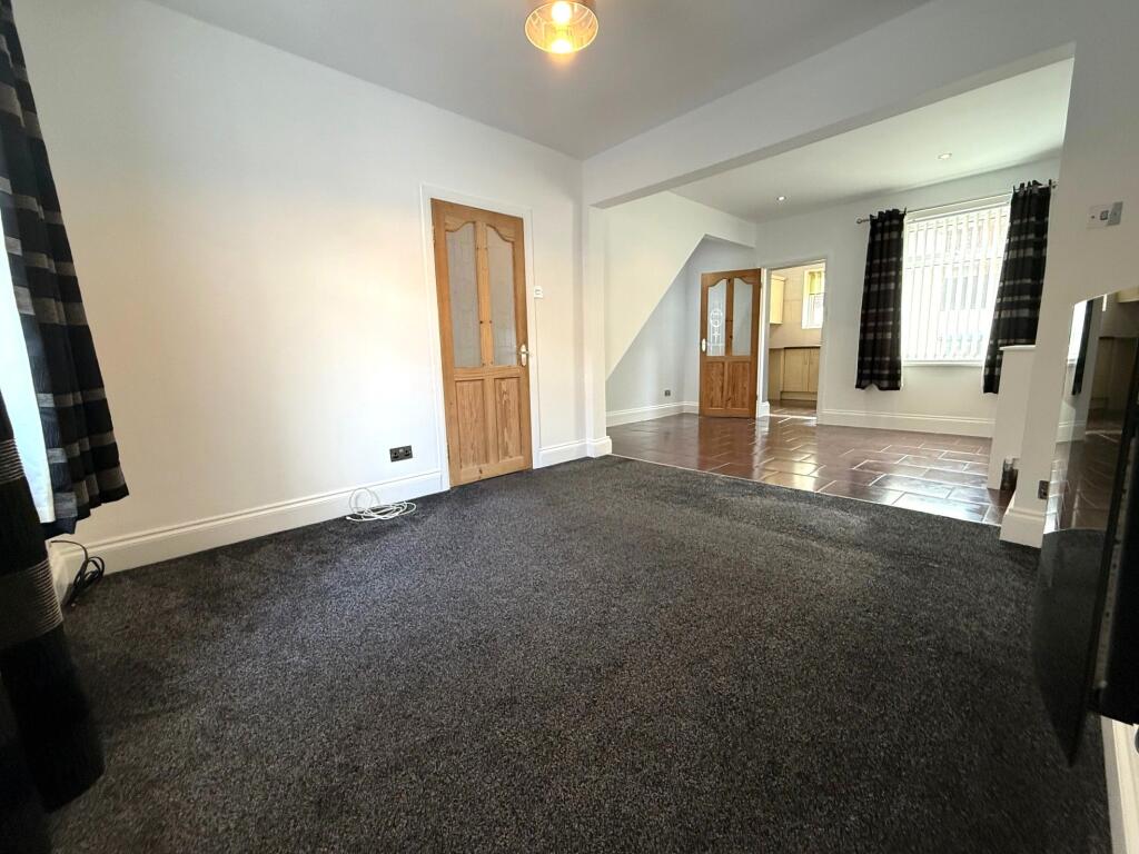 House in Durham - View 3