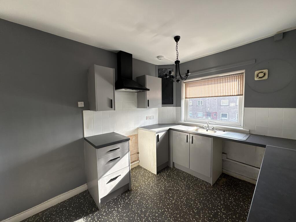 Apartment in Paisley - More