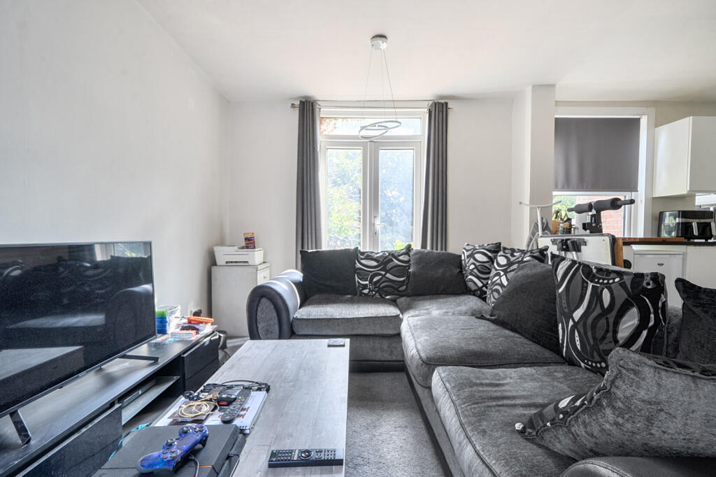 Apartment in High Wycombe, Castlefield - View 5