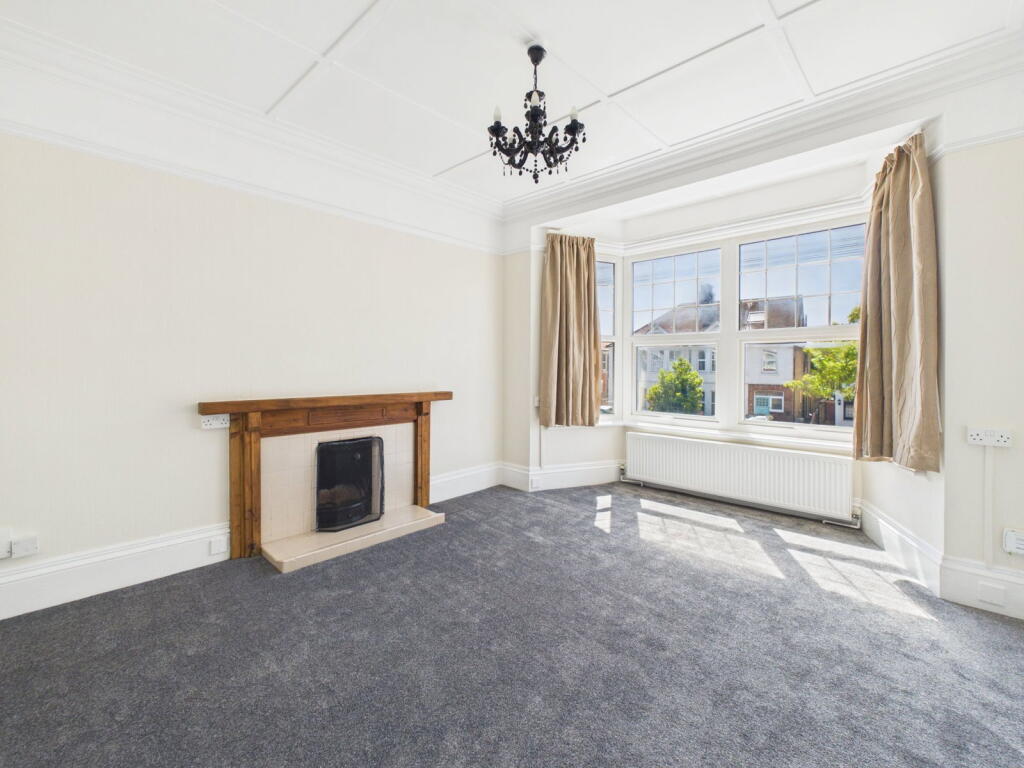 Windsor Road, Worthing, BN11 2LY - View 2