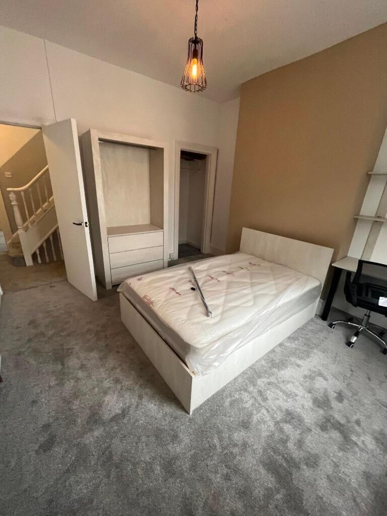 1 bedroom semi-detached house for rent