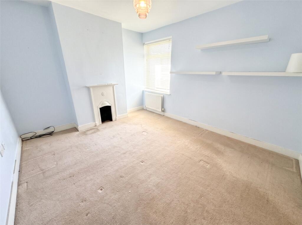 House in Guildford - View 5
