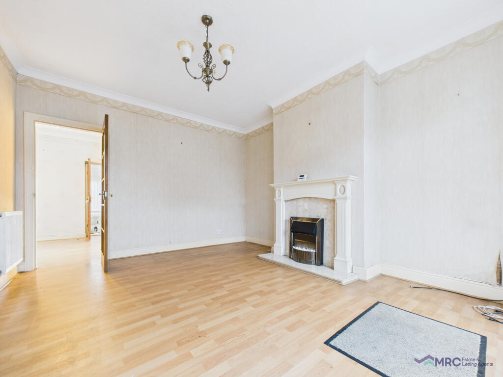 House in Hull - View 3