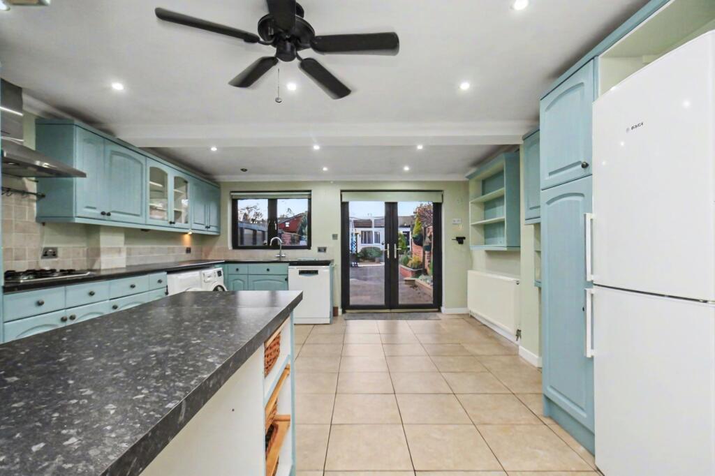 Ivy Road, St Denys, SO17 photo 3
