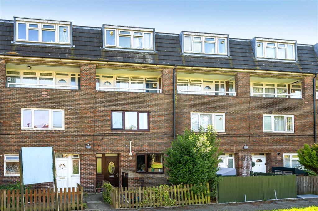 Main image of property: Peters Path, London, SE26