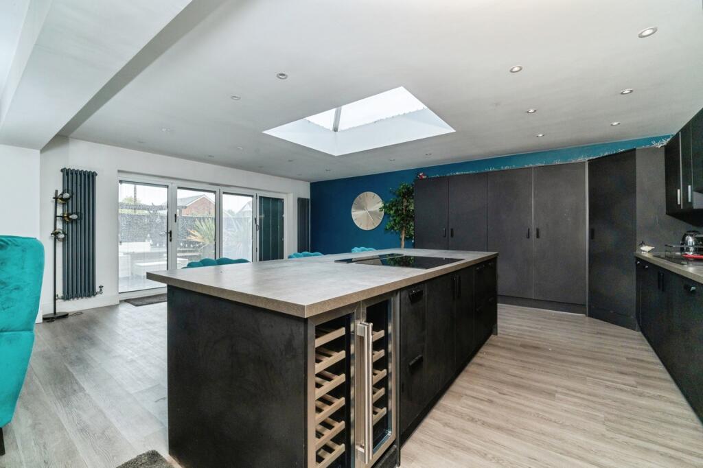 House in Doncaster - More