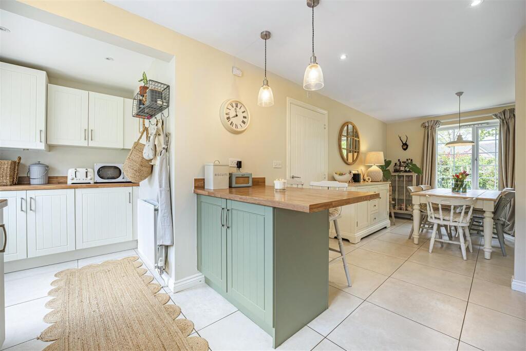 Quarry Road, Southam photo 4