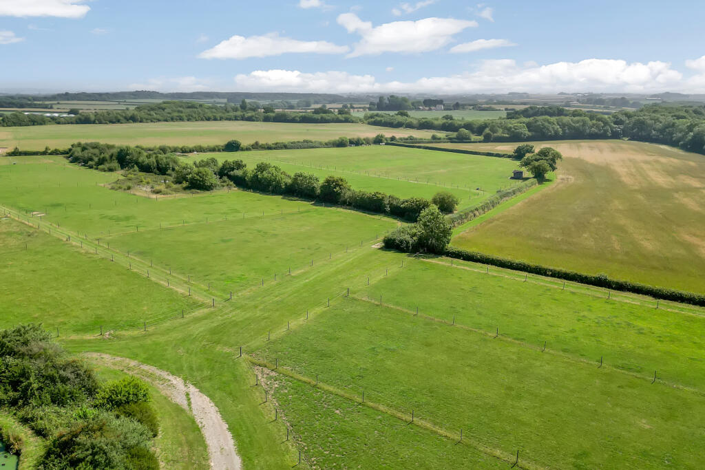 Dumble End Farm, Oxton Hill, Southwell, Nottinghamshire, NG25 - View 5