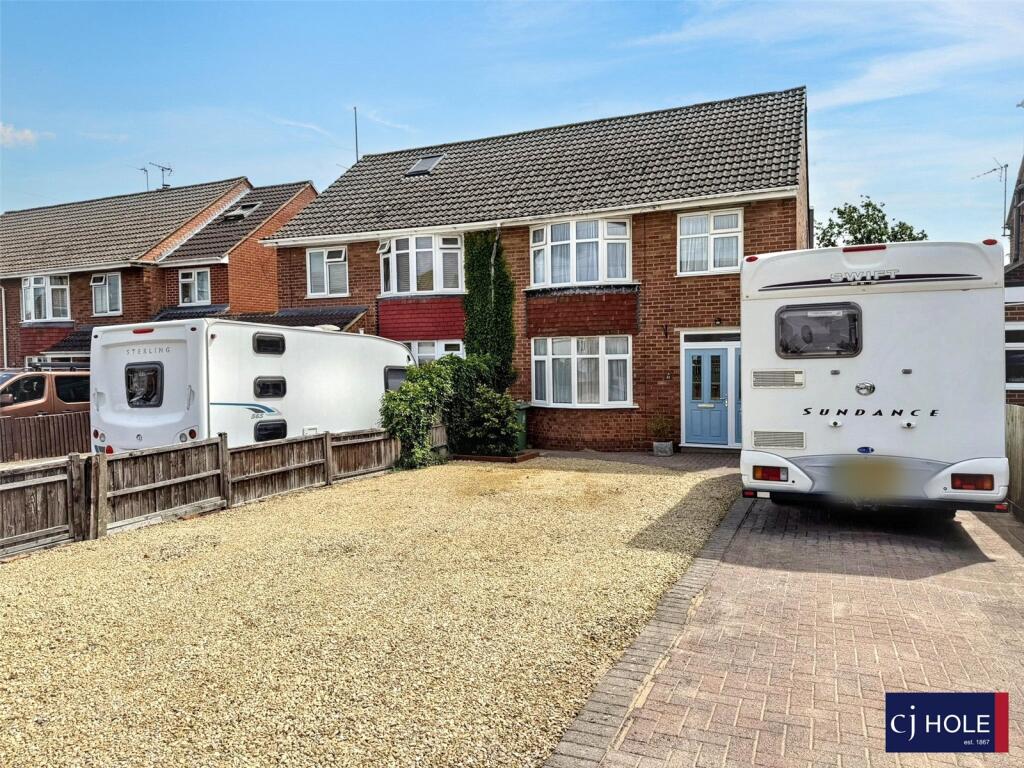 Main image of property: Lynmouth Road, Hucclecote, GL3