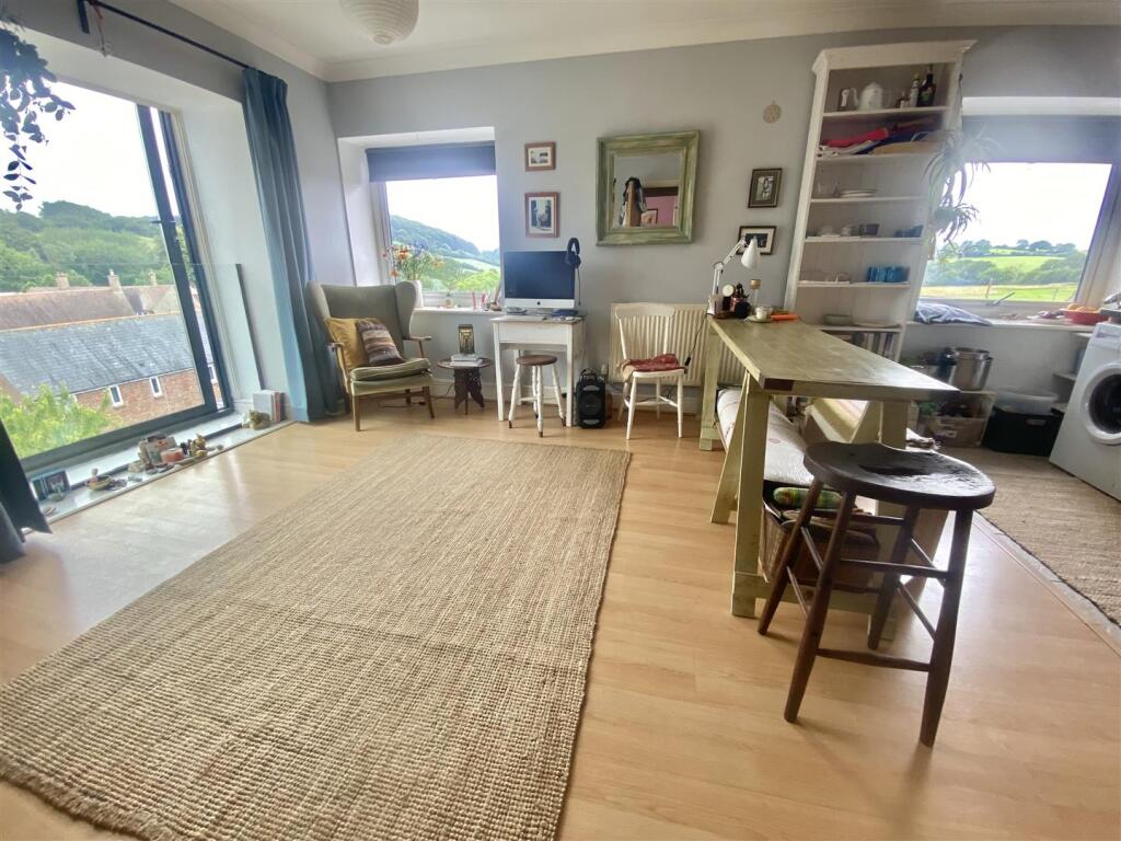 12, Pymore Island, Pymore photo 2