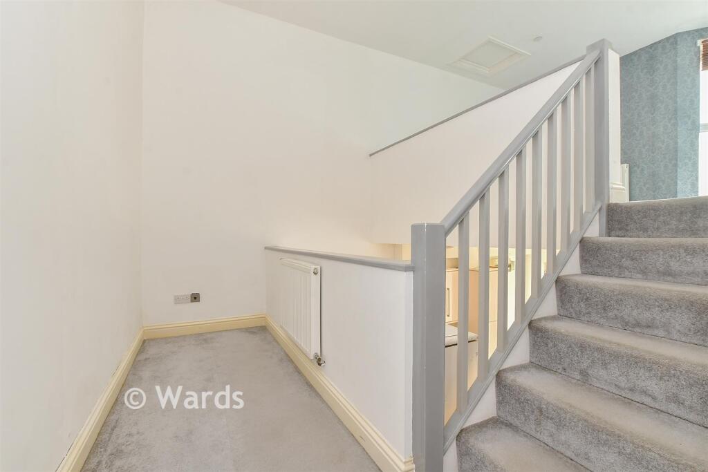 Apartment in Dover - More