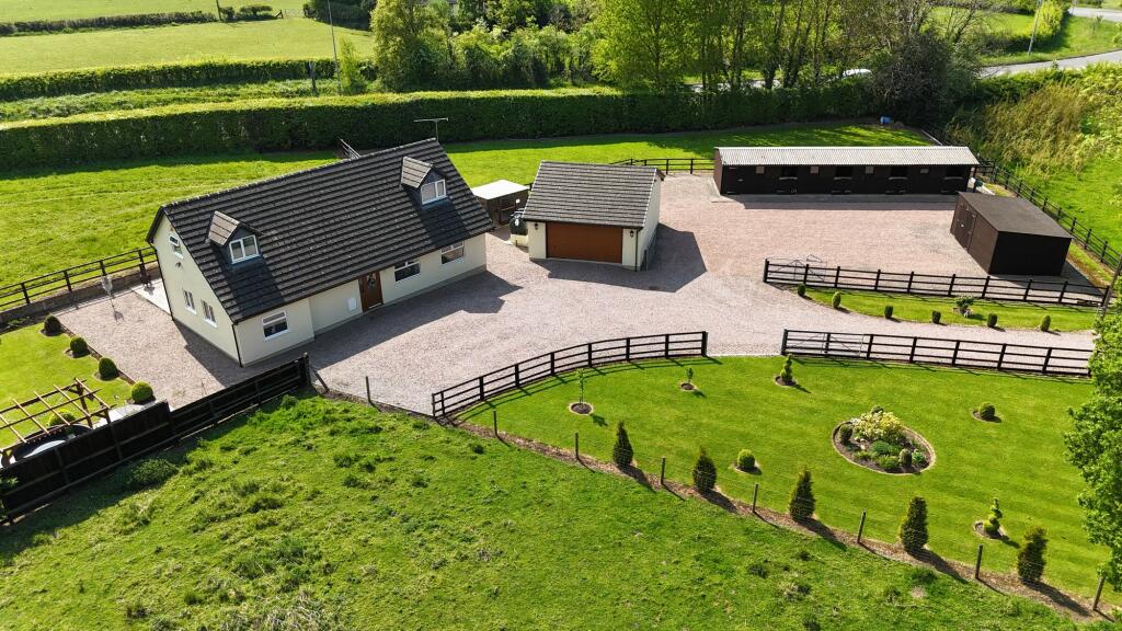 Main image of property: Rhos Avenue, Penyffordd, CH4