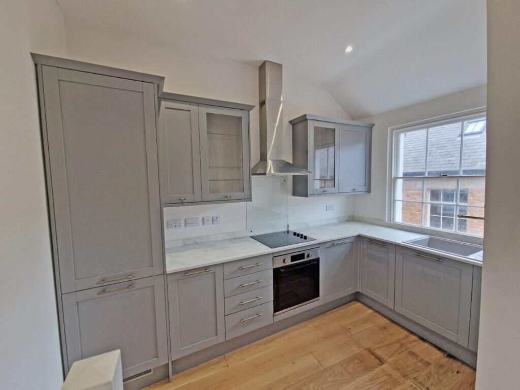 Main image of property: Butchers Row, Banbury, OXON, OX16