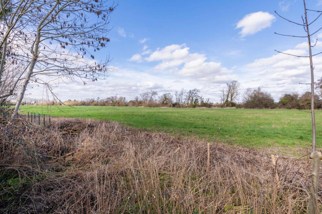 House in Eton, Windsor and Maidenhead - More