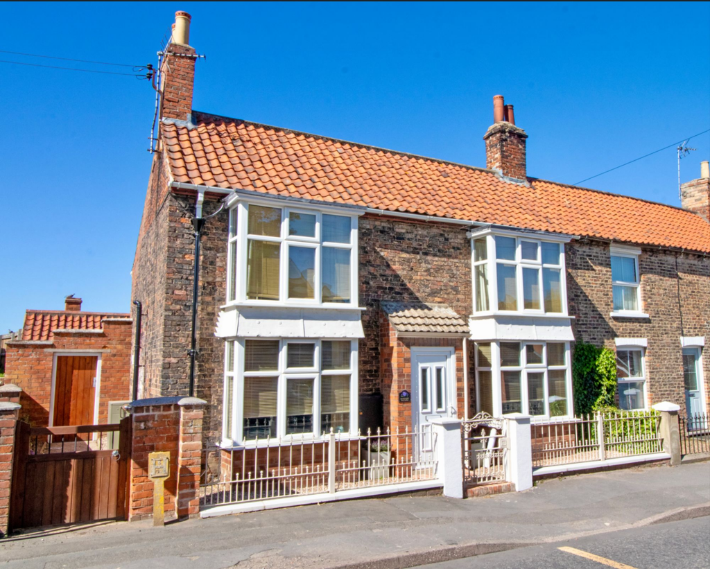 Main image of property: High Street, Blyton, DN21