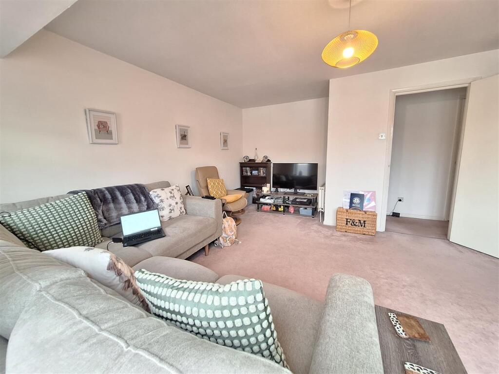 Apartment in Reading, Caversham - More
