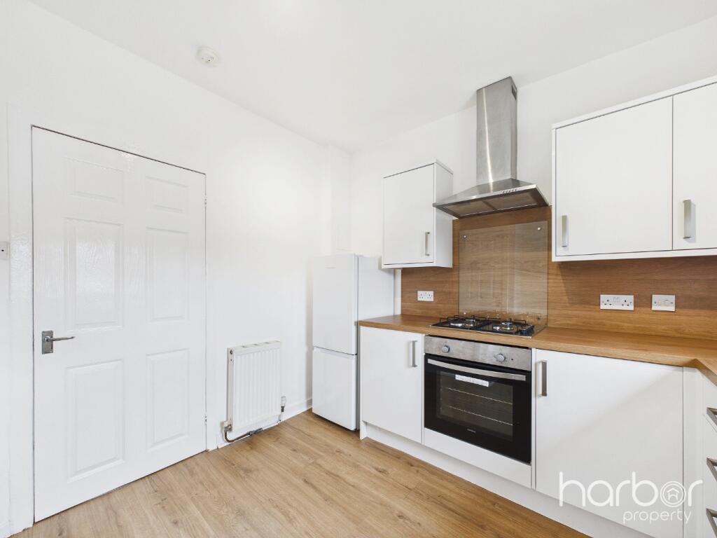 Apartment in Glasgow, Riddrie Knowes, Carntyne - View 5