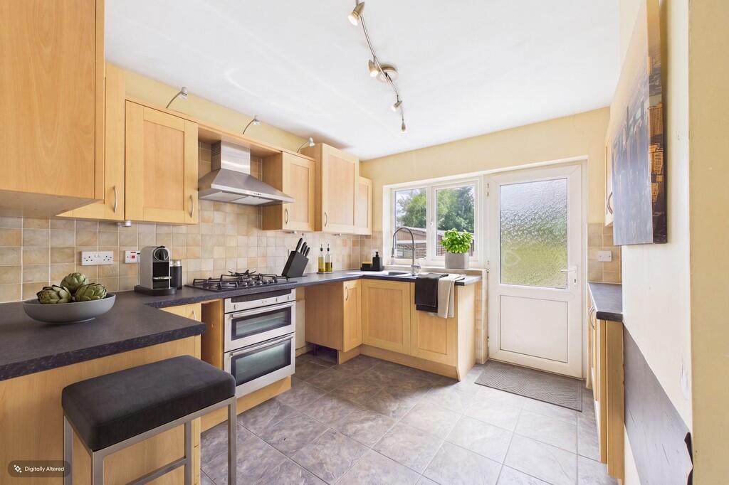 House in Lichfield, Dimbles - View 5