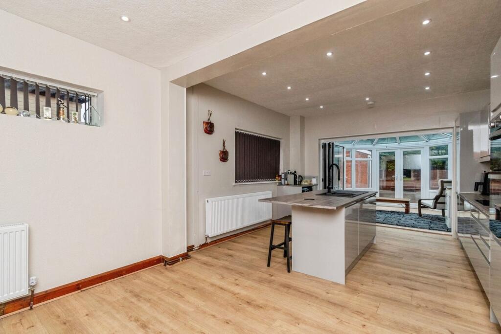 House in Wolverhampton - View 3