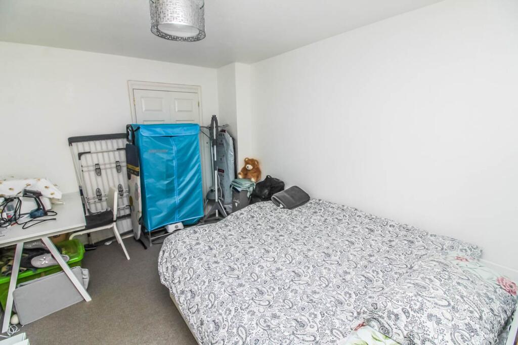 House in Newcastle upon Tyne - More