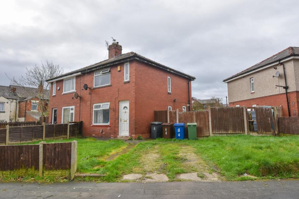 Main image of property: Almond Grove, Worsley Hall, Wigan, WN5 9PE