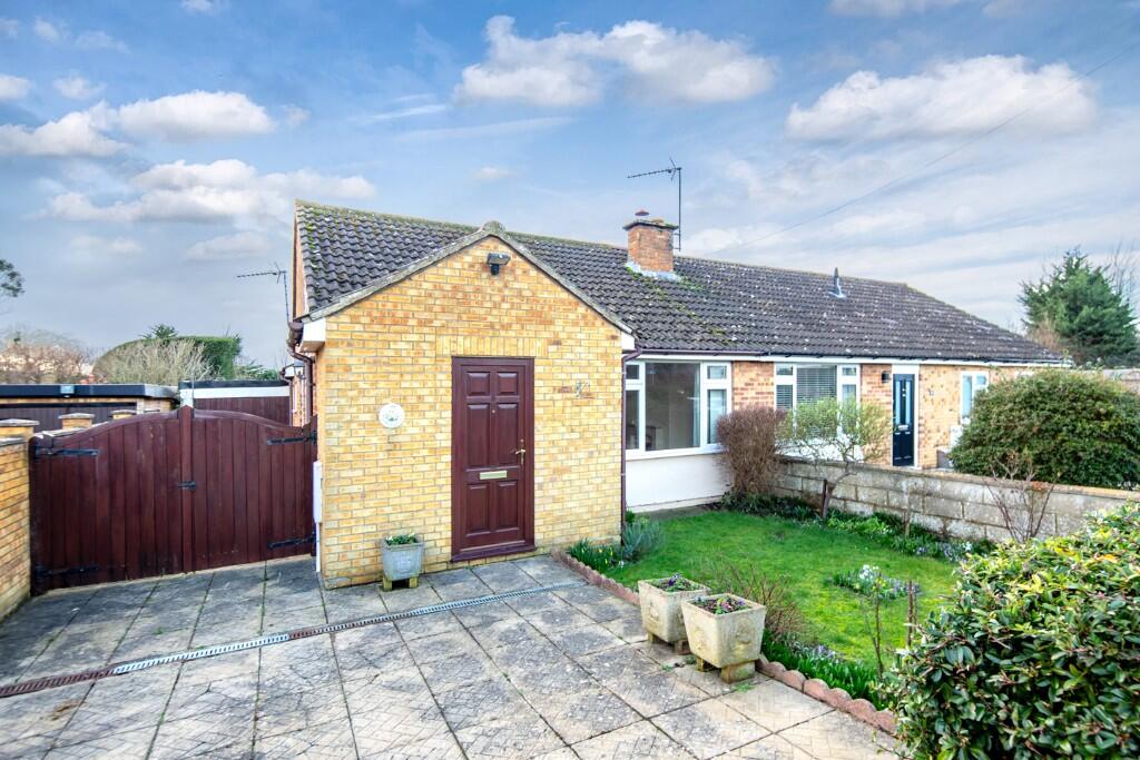 Main image of property: Longfields, Bicester, Oxfordshire, OX26
