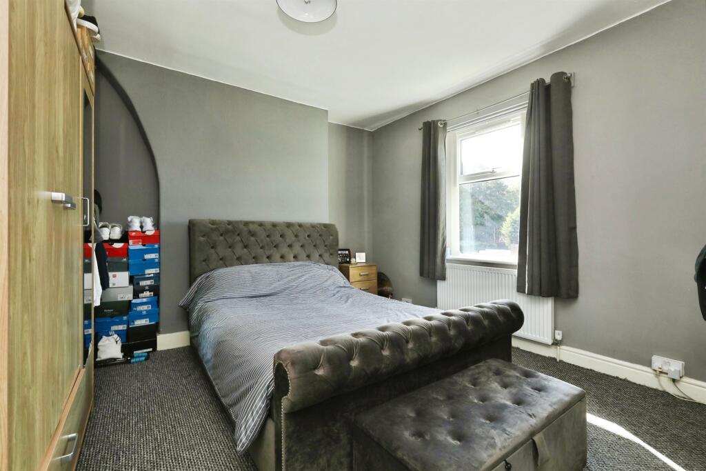 House in Nottingham - View 5
