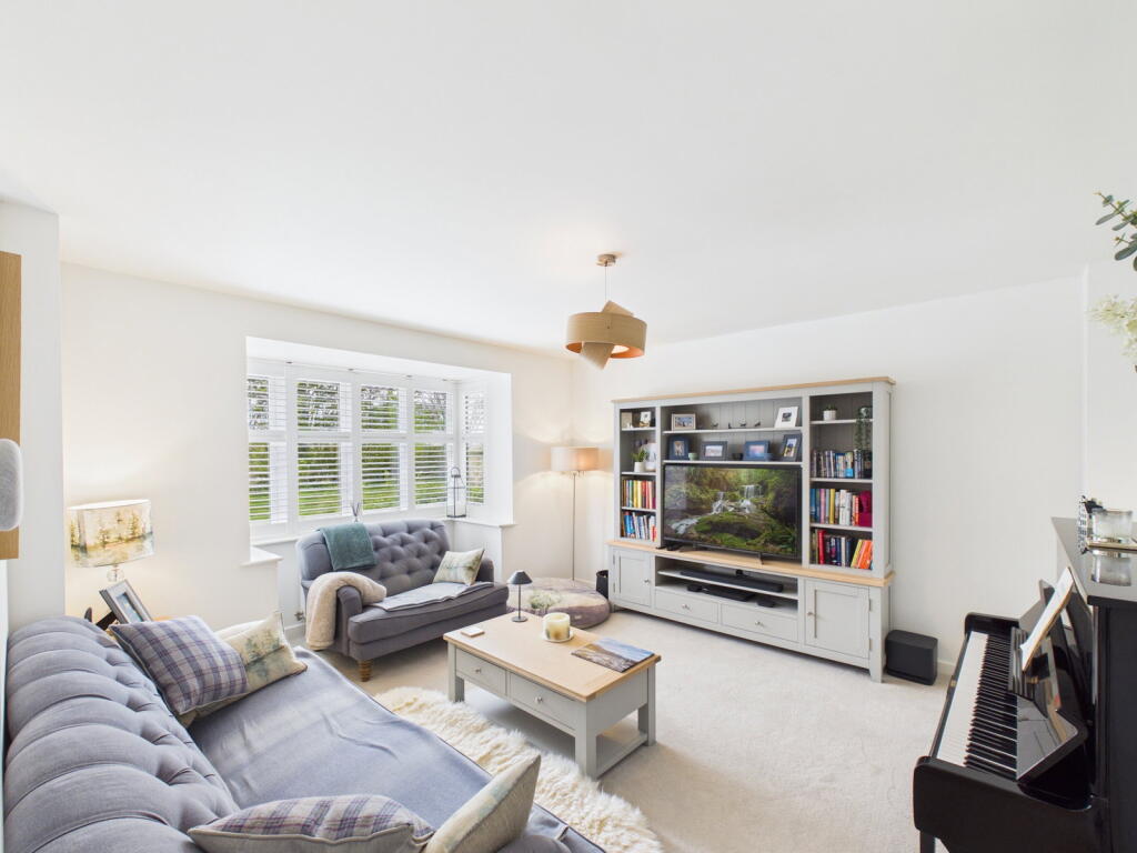 House in Mid Suffolk, Haughley - More