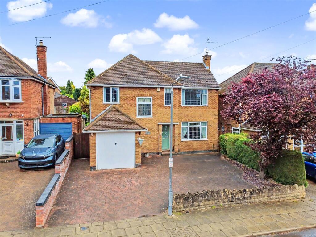Main image of property: Thornton Avenue, Redhill, Nottingham